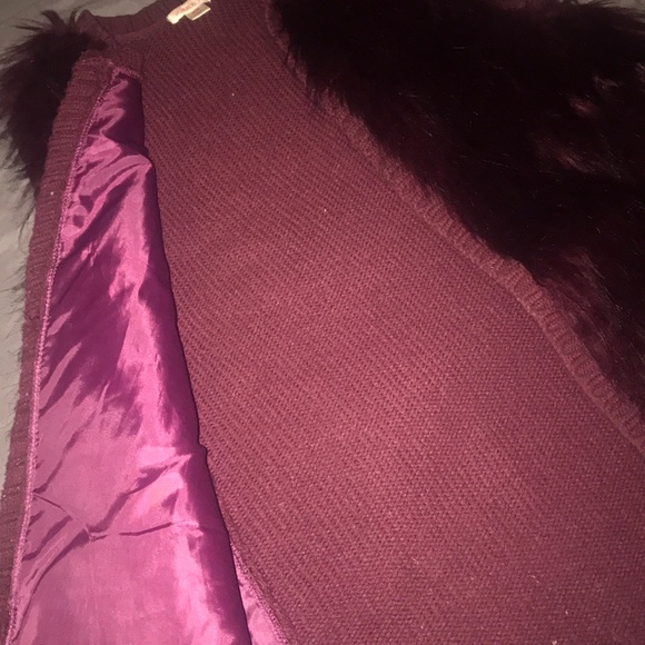 Vest - Picture 3 of 4